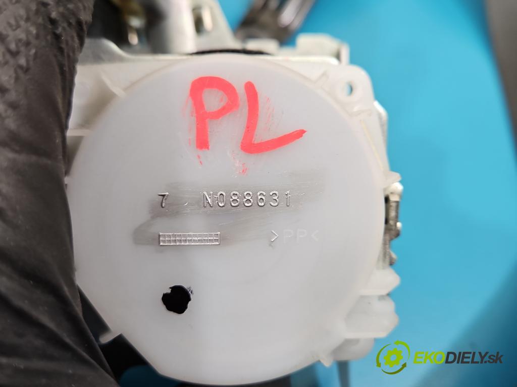 Toyota Auris II 2012-2018 1.6 16V 132  HP manual 97 kW 1598 cm3 5- pas bezpečnosť: predné ľavý 7P4170-P