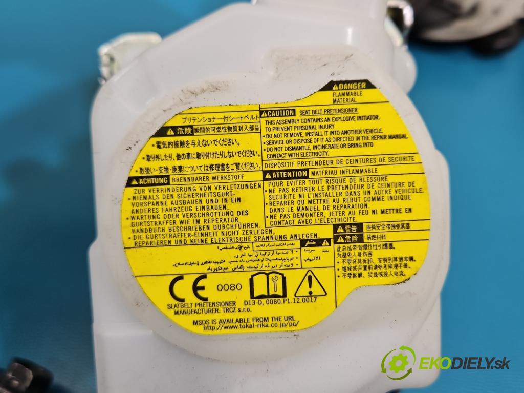 Toyota Auris II 2012-2018 1.6 16V 132  HP manual 97 kW 1598 cm3 5- pas bezpečnosť: predné ľavý 7P4170-P