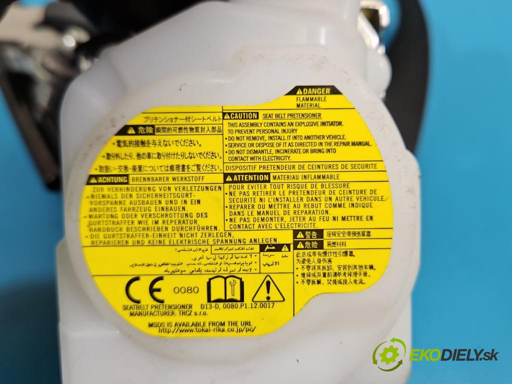 Toyota Auris II 2012-2018 1.6 16V 132 hp manual 97 kW 1598 cm3 5- stěna bezpečnost přední pravý 7P3170-P