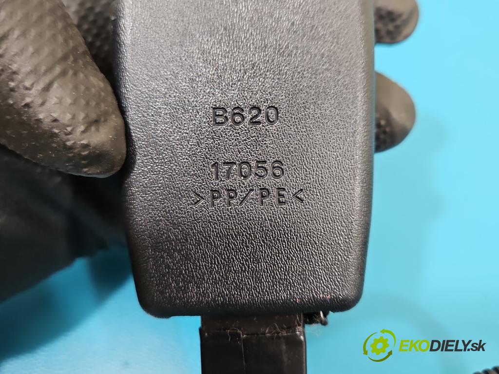 Toyota Auris II 2012-2018 1.6 16V 132 hp manual 97 kW 1598 cm3 5- stěna bezpečnost přední pravý 7P3170-P