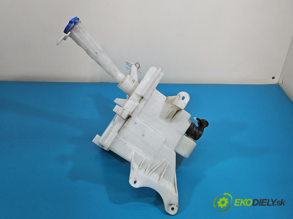 Toyota Auris II 2012-2018 1.6 16V 132  HP manual 97 kW 1598 cm3 5- nádržka tekutina: ostrekovačov 85310-02490