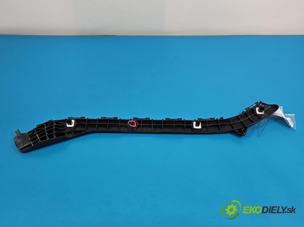 Toyota Auris II 2012-2018 1.6 16V 132  HP manual 97 kW 1598 cm3 5- Boty: nárazník zadné pravý 52575-02100