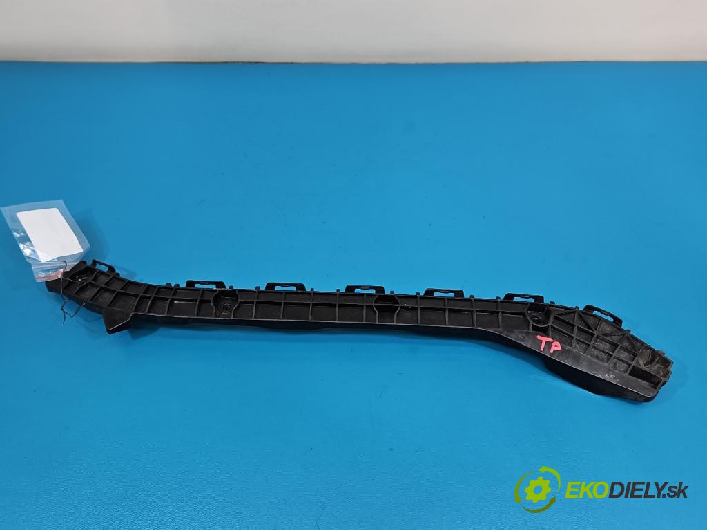 Toyota Auris II 2012-2018 1.6 16V 132  HP manual 97 kW 1598 cm3 5- Boty: nárazník zadné pravý 52575-02100