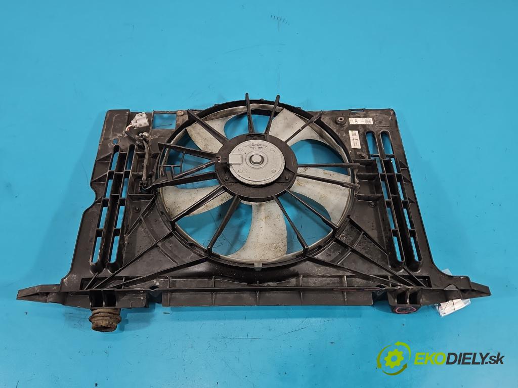 Toyota Auris II 2012-2018 1.6 16V 132  HP manual 97 kW 1598 cm3 5- Ventilátor chladiča 16363-0D120