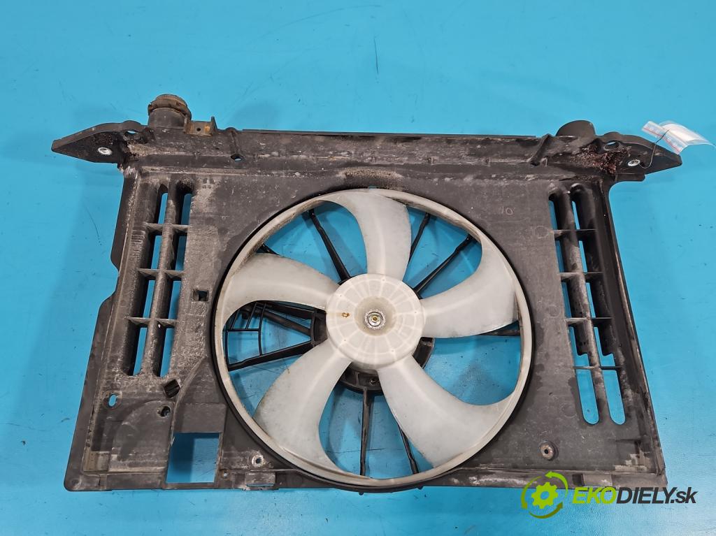 Toyota Auris II 2012-2018 1.6 16V 132 hp manual 97 kW 1598 cm3 5- ventilátor chladič 16363-0D120