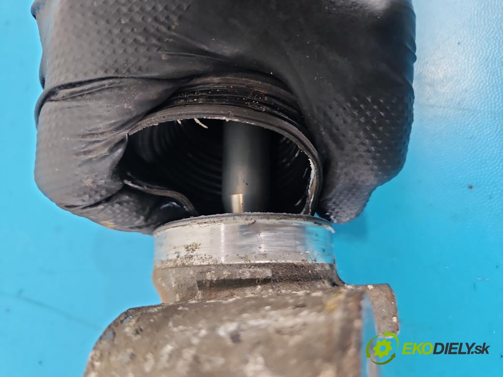 Toyota Auris II 2012-2018 1.6 16V 132  HP manual 97 kW 1598 cm3 5- Ozubené kolo: volant 45510-02330