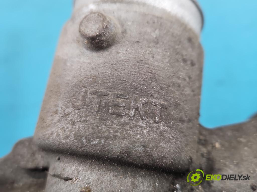 Toyota Auris II 2012-2018 1.6 16V 132  HP manual 97 kW 1598 cm3 5- Ozubené kolo: volant 45510-02330