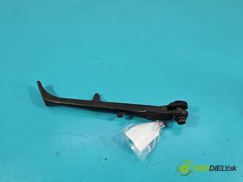 Honda VFR 800 1998-2001 0.8b 109 HP manual 80 kW 781 cm3 2- Základ: ďalšie: