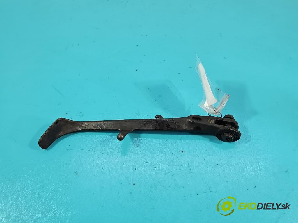 Honda VFR 800 1998-2001 0.8b 109 HP manual 80 kW 781 cm3 2- Základ: ďalšie: