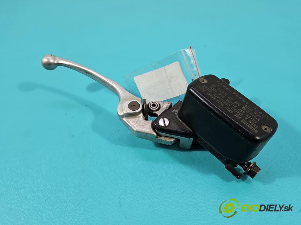Honda VFR 800 1998-2001 0.8b 109 HP manual 80 kW 781 cm3 2- čerpadlo brzda: 1573136 (Posilňovač bŕzd)