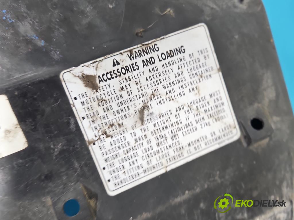 Honda VFR 800 1998-2001 0.8b 109 hp manual 80 kW 781 cm3 2- kryt plastová 80100MBG-0000