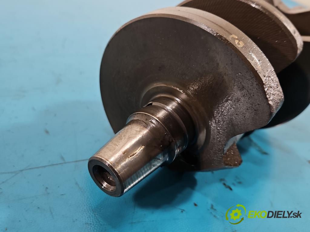 Honda VFR 800 1998-2001 0.8b 109 HP manual 80 kW 781 cm3 2- Hřídel: kľukový  (Blok motora ostatné)