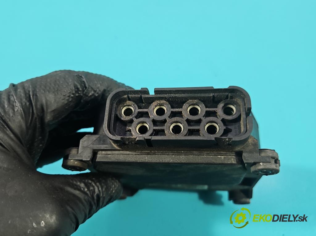 Vw Passat B6 2005-2010 1.9 tdi 105 HP manual 77 kW 1896 cm3 4- ventil magnetické: 3C0906625 (Ventil ostatné)