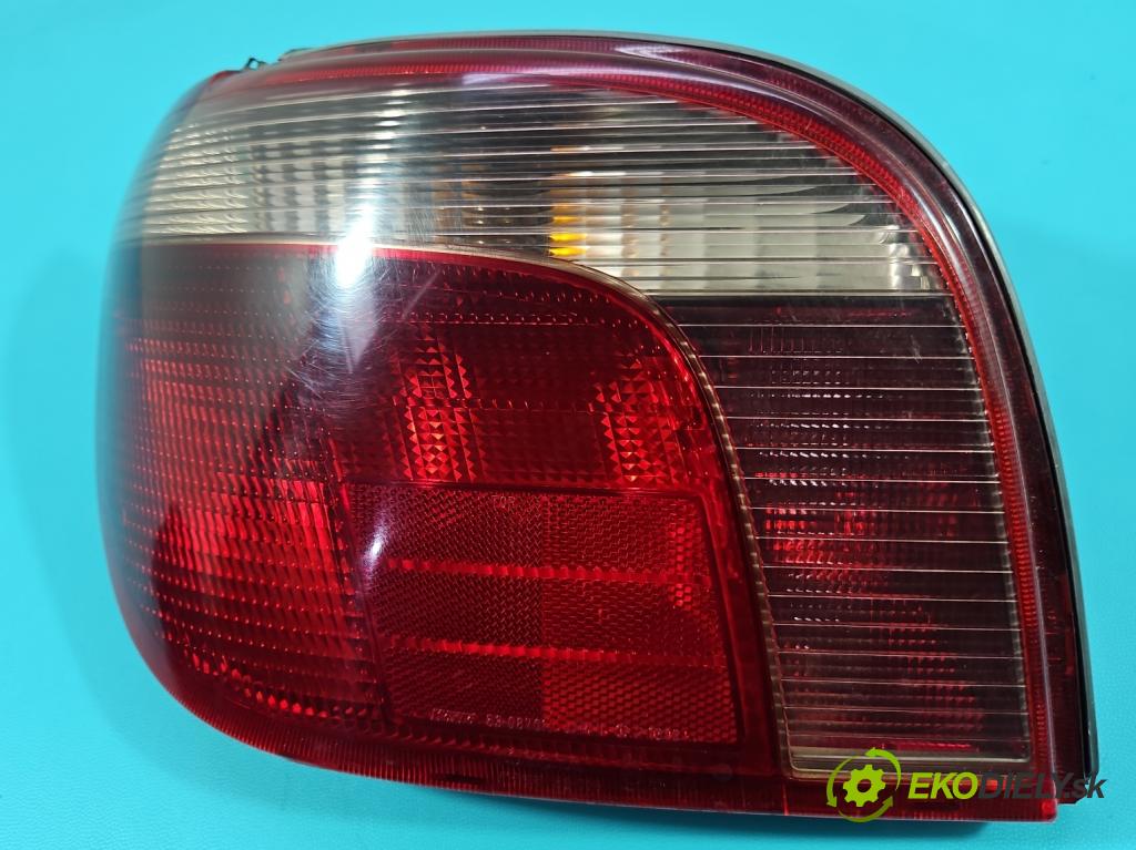 Toyota Yaris I 1999-2005 1.4 D4D 75 HP manual 55 kW 1364 cm3 5- svetlo / reflektor zadné ľavé  (Kľučka dverí ostatné)