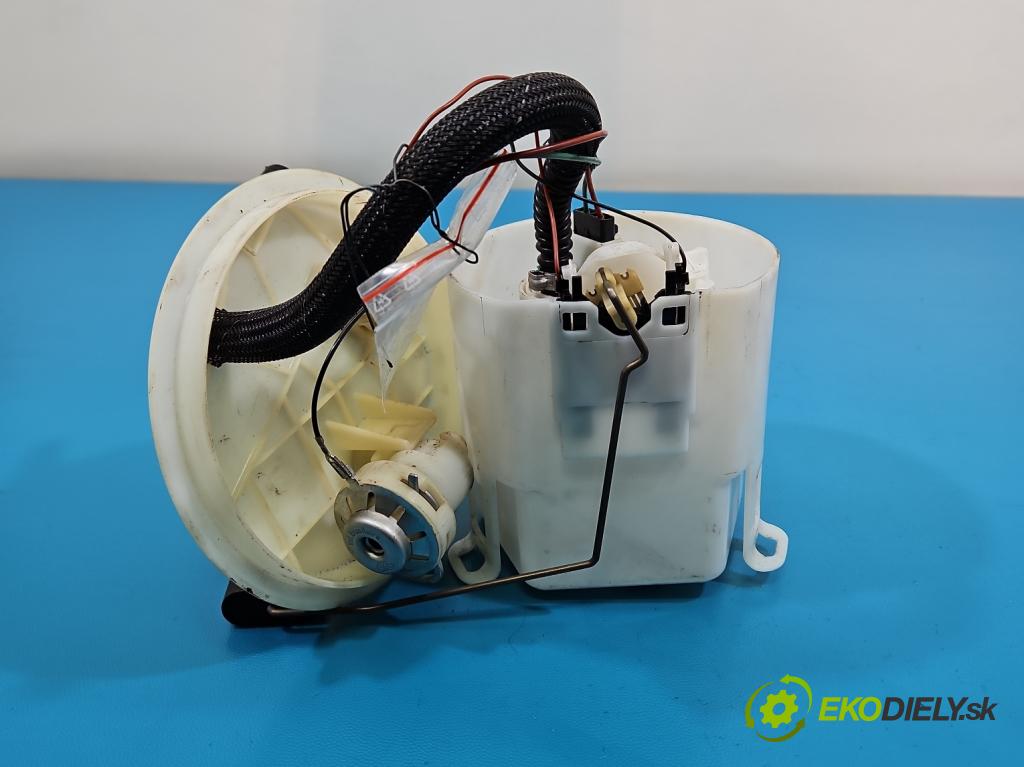 Opel Meriva A 2002-2010 1.6 16V 101 HP manual 74 kW 1598 cm3 5- čerpadlo palivo 13157597