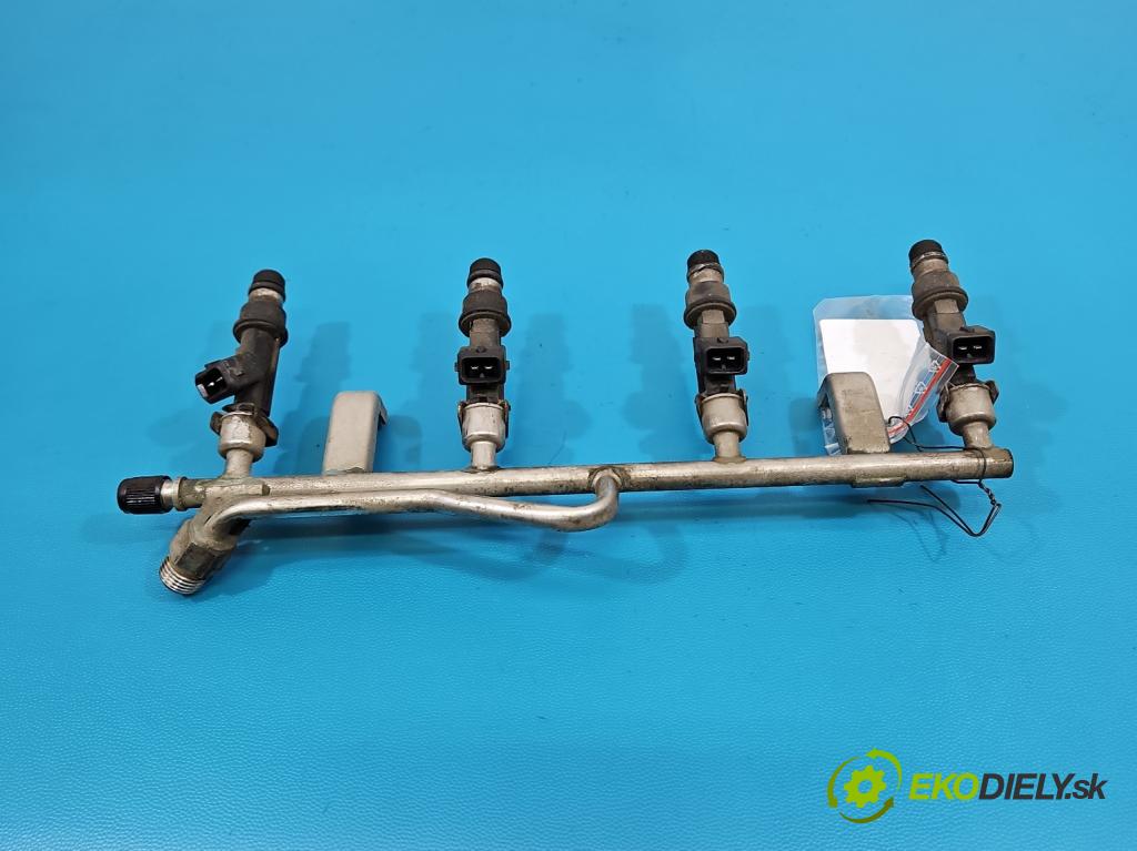 Opel Meriva A 2002-2010 1.6 16V 101 HP manual 74 kW 1598 cm3 5- vstrek 25313846 (Vstrekovač paliva)