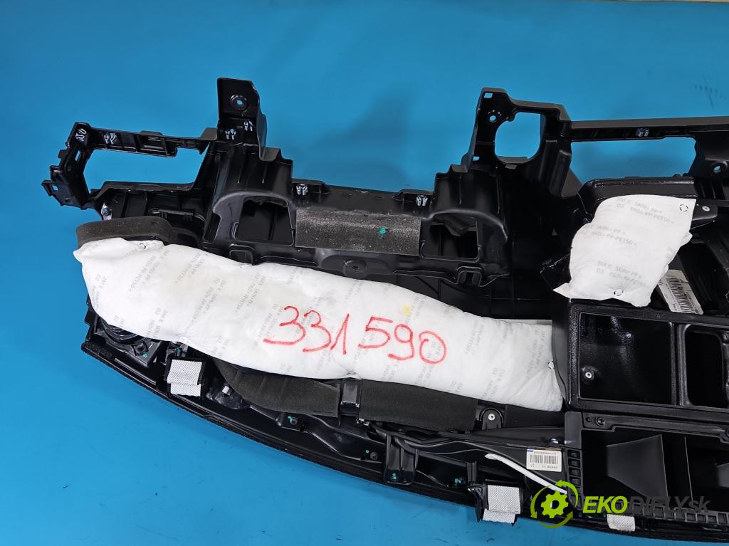 Kia Optima IV 2015-2020 1.6 T-GDI: 180 HP automatic 132.4 kW 1591 cm3 4- kokpit,pristrojová doska rozdeľovacia