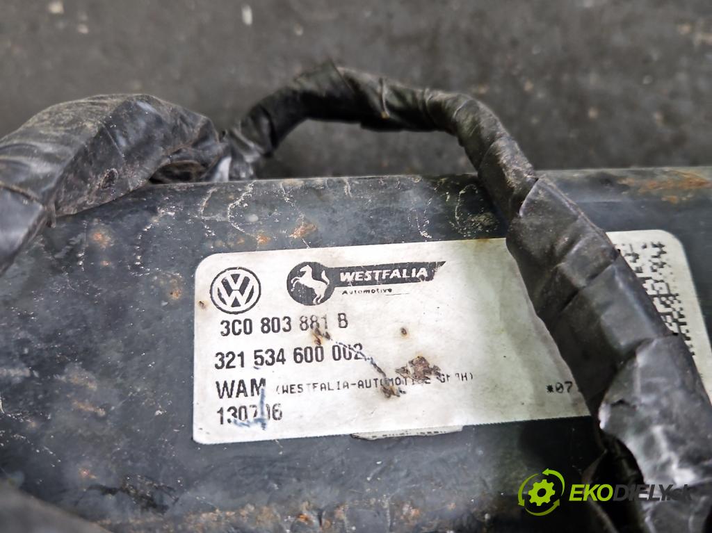 Vw Passat B6 2005-2010 1.9 tdi 105 HP manual 77 kW 1896 cm3 4- Hák: vlečení: 3C0803881B (Ťažné zariadenie)