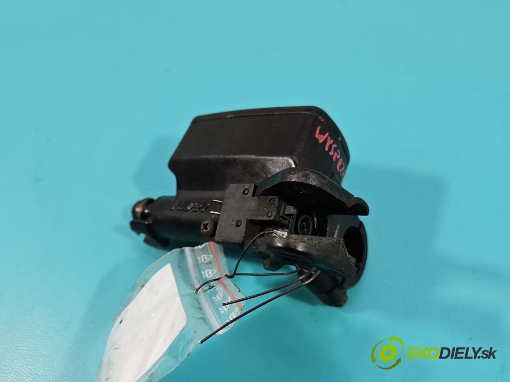 Honda VFR 800 1998-2001 0.8b 109 HP manual 80 kW 781 cm3 2- pompa spojková