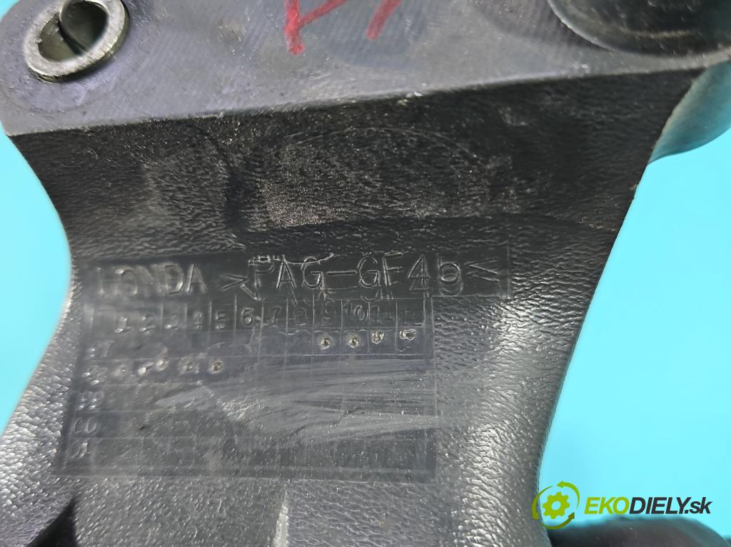 Honda VFR 800 1998-2001 0.8b 109 hp manual 80 kW 781 cm3 2- Rukojeť: