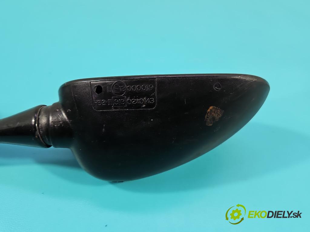 Honda VFR 800 1998-2001 0.8b 109 HP manual 80 kW 781 cm3 2- zrkadlo pravé  (Kľučka dverí ostatné)