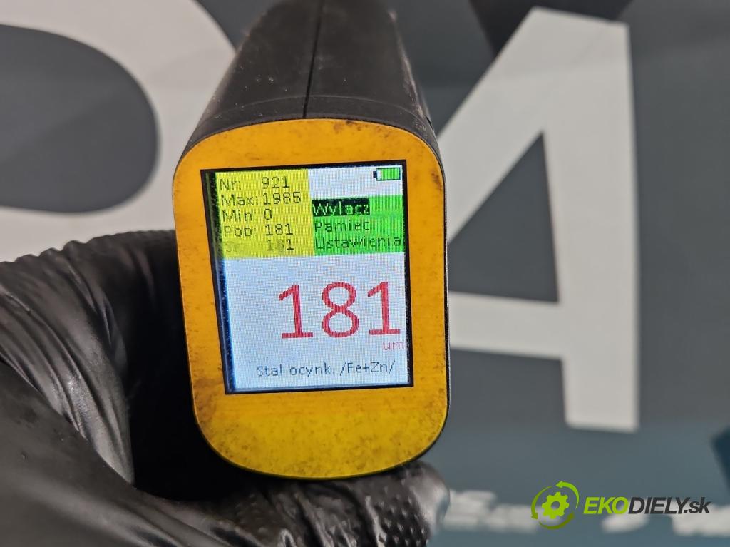 Skoda Octavia III 2013- 1.5 TSI 150 hp manual 110 kW 1498 cm3 5- dveře zadní pravé  (Klika dveří ostatní)