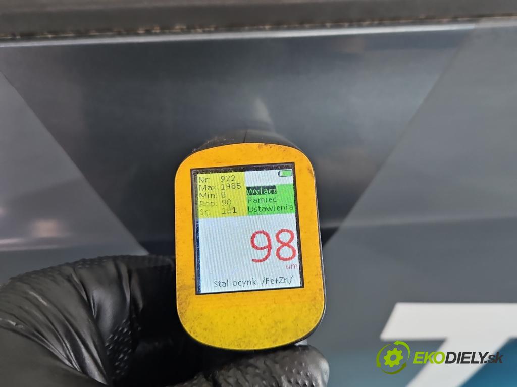 Skoda Octavia III 2013- 1.5 TSI 150 hp manual 110 kW 1498 cm3 5- dveře zadní pravé  (Klika dveří ostatní)