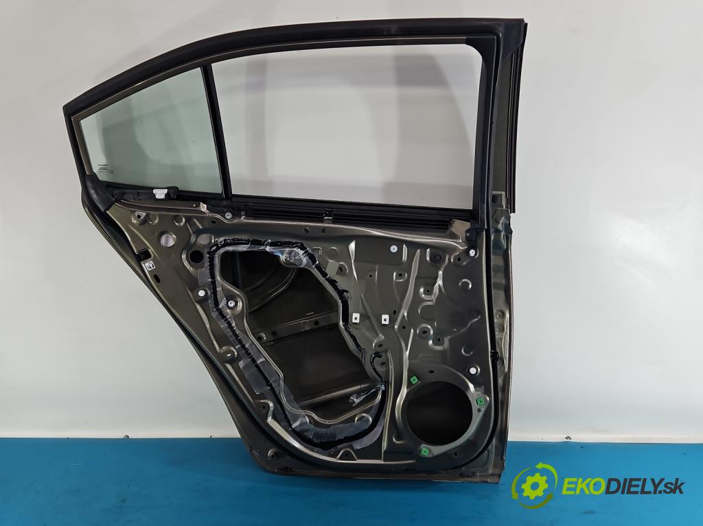 Toyota Corolla E21 2019- 1.5 12V 125 HP automatic 92 kW 1490 cm3 4- dvere zadné ľavé  (Kľučka dverí ostatné)