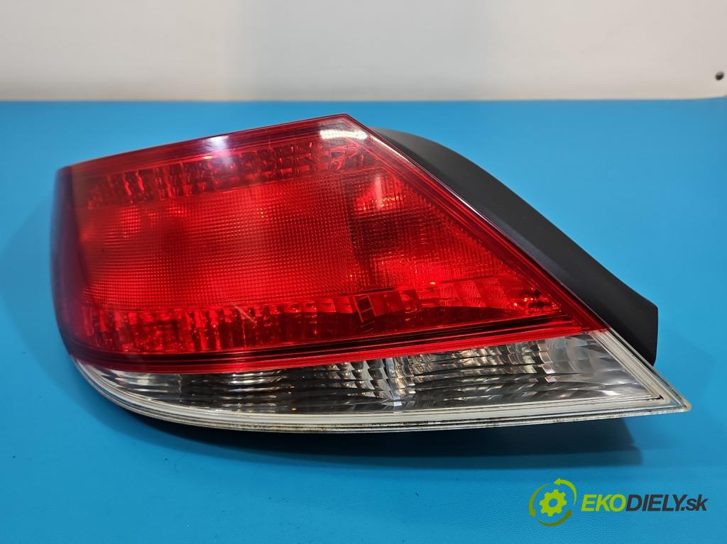 Opel Astra III 2004-2014 1.8 16V 140 HP manual 103 kW 1796 cm3 2- svetlo / reflektor zadné ľavé 342691834 (Kľučka dverí ostatné)