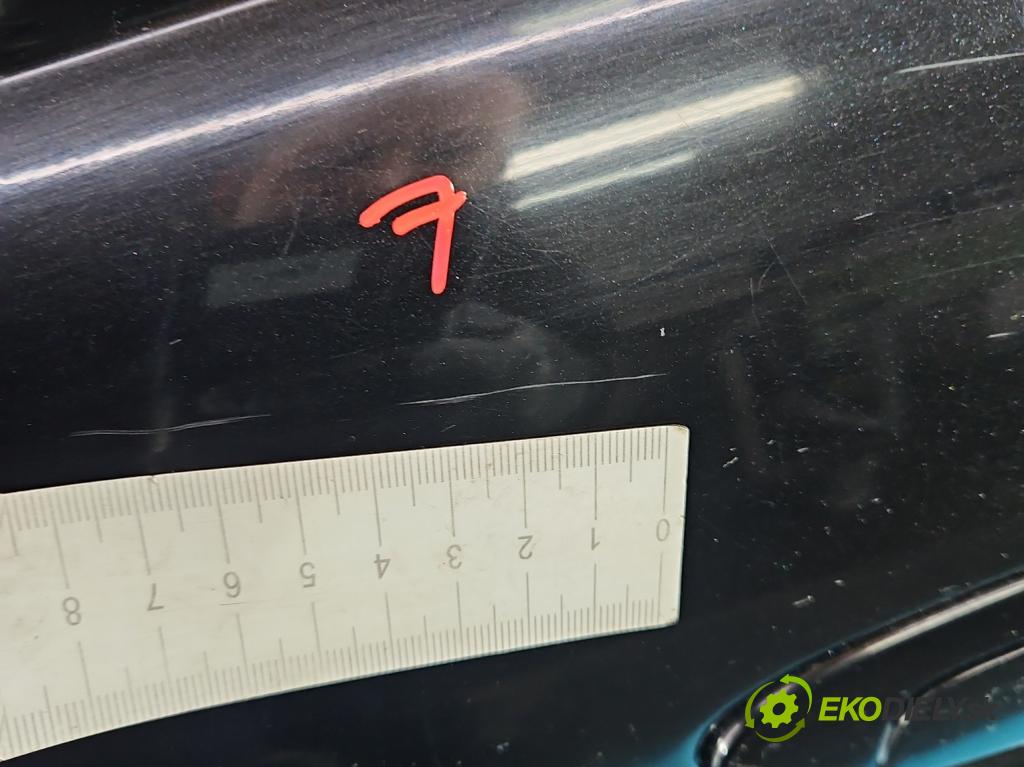 Toyota Yaris I 1999-2005 1.4 D4D 75 HP manual 55 kW 1364 cm3 5- dvere zadné ľavé  (Kľučka dverí ostatné)