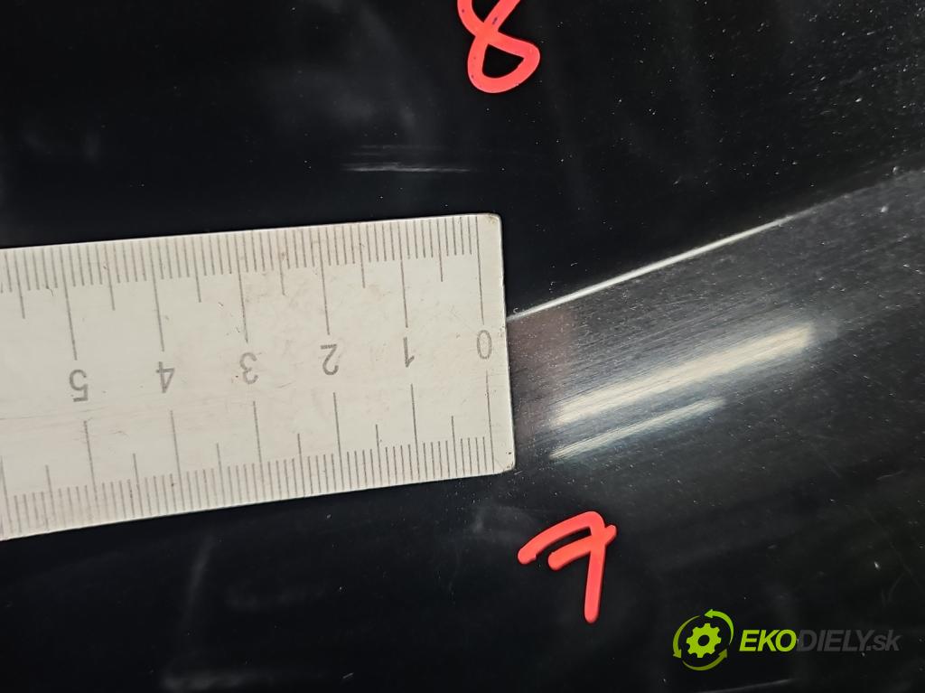 Toyota Yaris I 1999-2005 1.4 D4D 75 HP manual 55 kW 1364 cm3 5- dvere zadné ľavé  (Kľučka dverí ostatné)