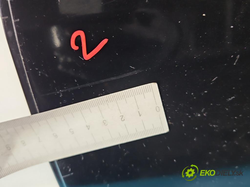 Toyota Yaris I 1999-2005 1.4 D4D 75 HP manual 55 kW 1364 cm3 5- dvere zadné ľavé  (Kľučka dverí ostatné)