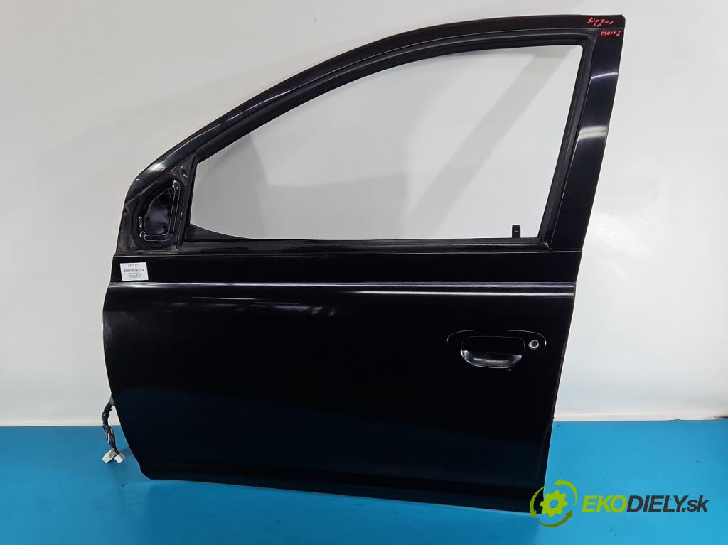 Toyota Yaris I 1999-2005 1.4 D4D 75 HP manual 55 kW 1364 cm3 5- dvere predné ľavé  (Kľučka dverí ostatné)