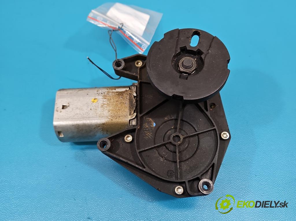 Peugeot 407 2.0 hdi 136 HP manual 100 kW 1997 cm3 5- motor stieračov zadné 9646500880