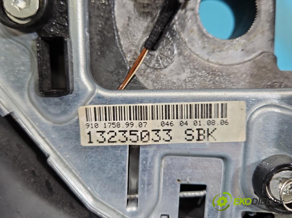 Opel Astra III 2004-2014 1.8 16V 140 hp manual 103 kW 1796 cm3 2- volant 13235033 (Volant)