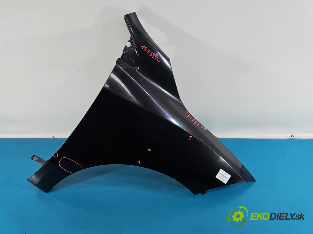 Renault Megane III 2008-2016 2.0 Tce 179KM manual 132 kW 1998 cm3 5- blatník predné pravý  (Kľučka dverí ostatné)