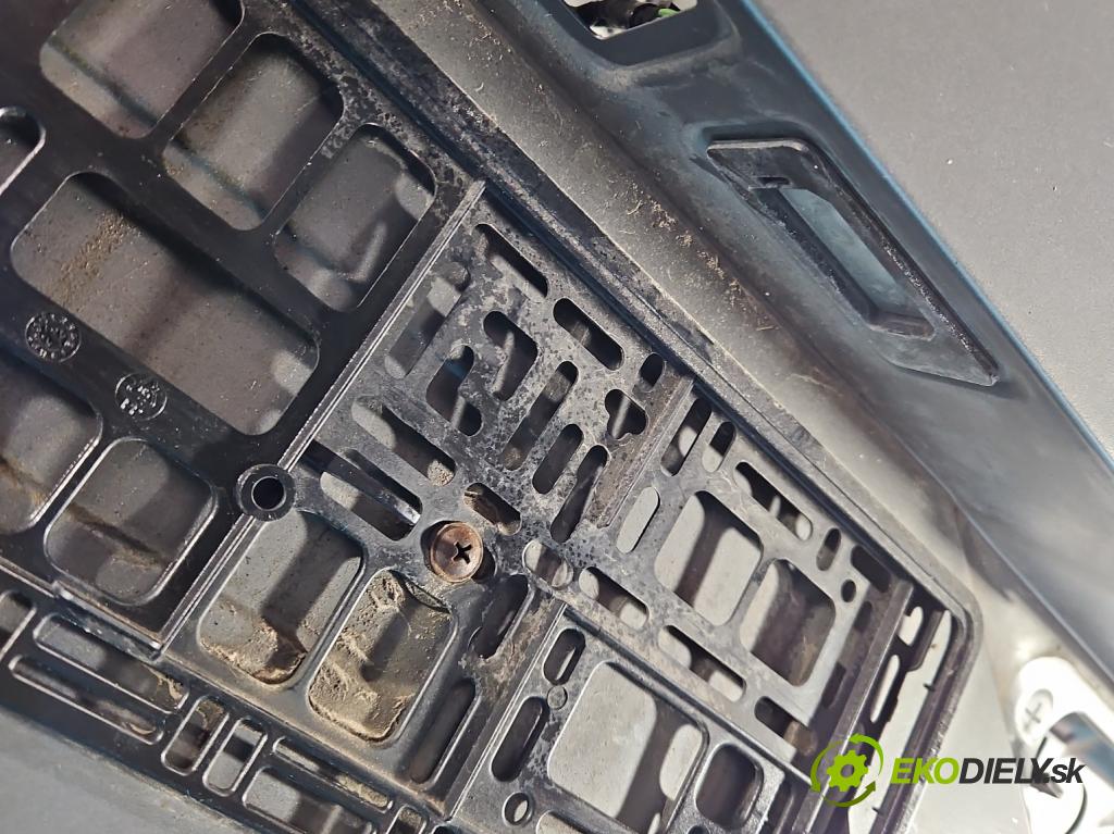 Bmw iX1 U11 0.0 elektrický: 272 HP automatic 200 kW 1 cm3 5- zadna kufor  (Kapota zadná (kufor))