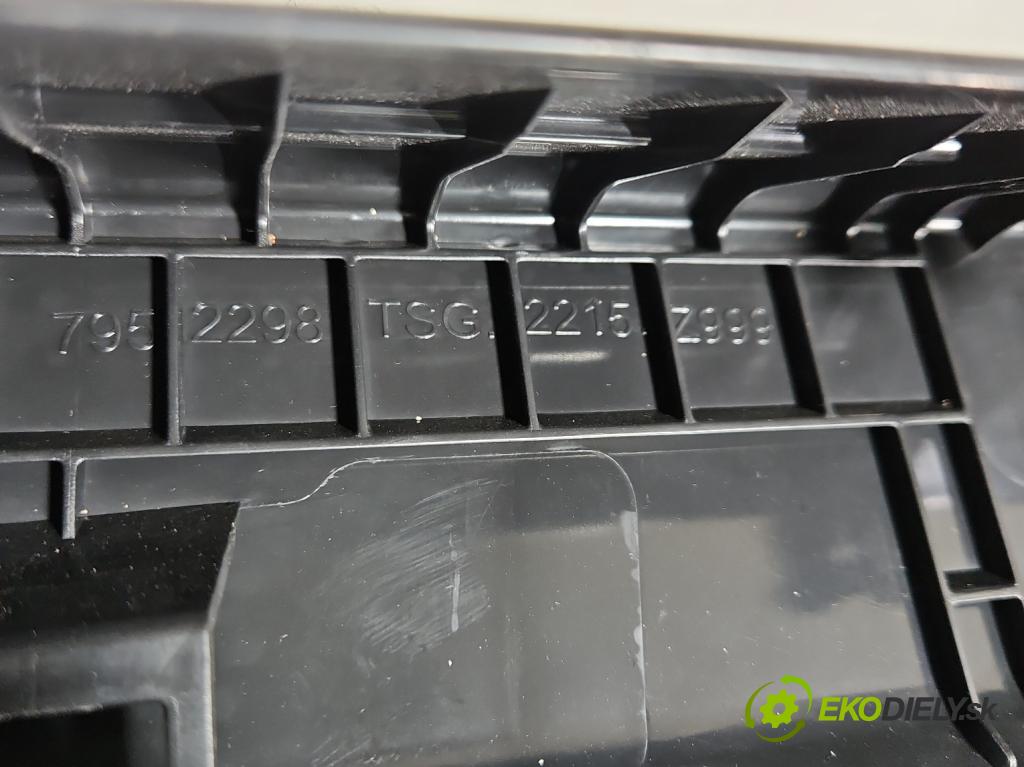 Bmw iX1 U11 0.0 elektrický: 272 hp automatic 200 kW 1 cm3 5- kryt plastová 7952298