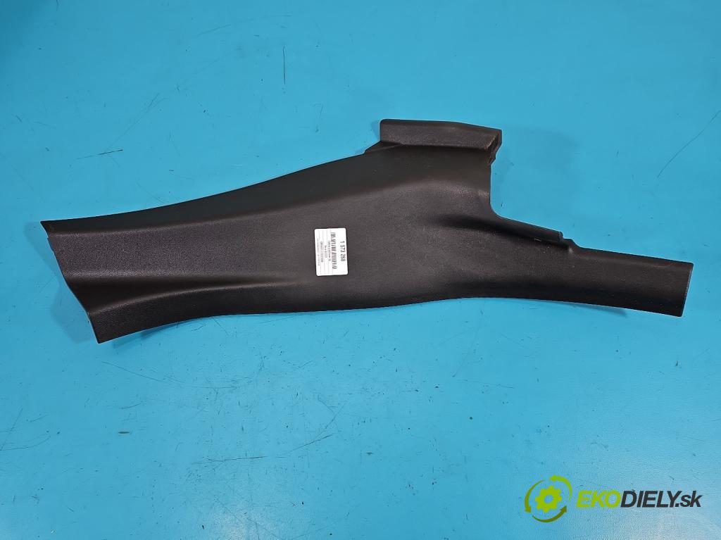 Bmw iX1 U11 0.0 elektrický: 272 hp automatic 200 kW 1 cm3 5- kryt plastová 9462356