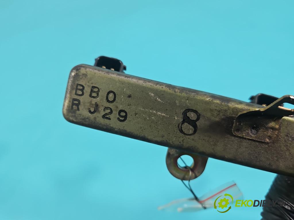 Honda Accord VII 2002-2008 2.4 16V K24A3: 190 HP automatic 140 kW 2354 cm3 4- vstrek  (Vstrekovač paliva)