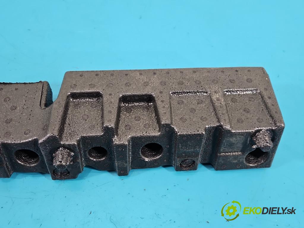 Bmw iX1 U11 0.0 elektrický: 272 HP automatic 200 kW 1 cm3 5- Příspěvek: Polystyren: kufra: 462012-03