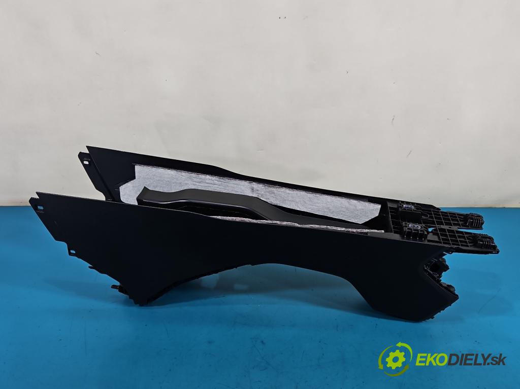 Bmw iX1 U11 0.0 elektrický: 272 HP automatic 200 kW 1 cm3 5- operadlo 9706456 (Lakťová opierka)