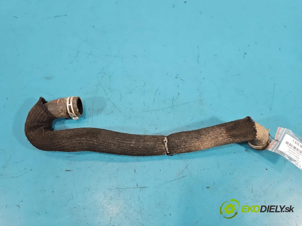 Dacia Duster III 24- 1.2 131 HP manual 96 kW 1199 cm3 5- rúrka systému chladenia 215033603R