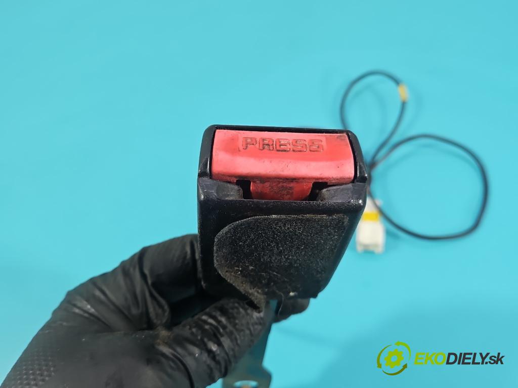 Peugeot 407 2.0 hdi 136 HP manual 100 kW 1997 cm3 5- pas bezpečnosť: predné ľavý 96439575XX