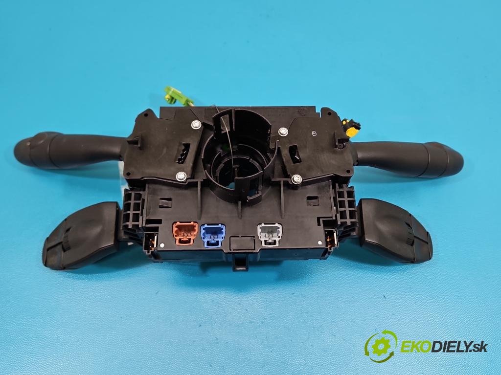 Peugeot 407 2.0 hdi 136 HP manual 100 kW 1997 cm3 5- prepínač komplex: 96476537XT (Prepínacie páčky pod volantom)