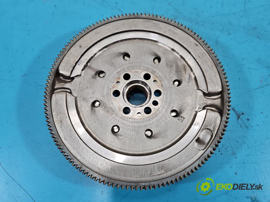 Dacia Duster III 24- 1.2 131 HP manual 96 kW 1199 cm3 5- koleso duálna 123102121R