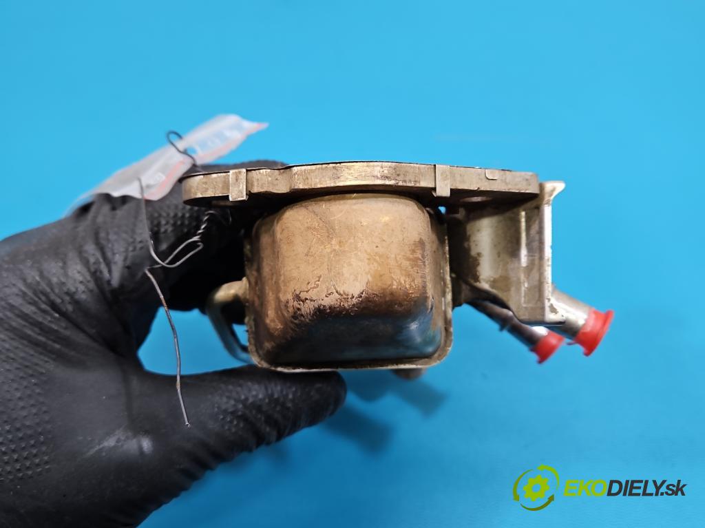 Dacia Duster III 24- 1.2 131 HP manual 96 kW 1199 cm3 5- chladič výfukové 147357722R