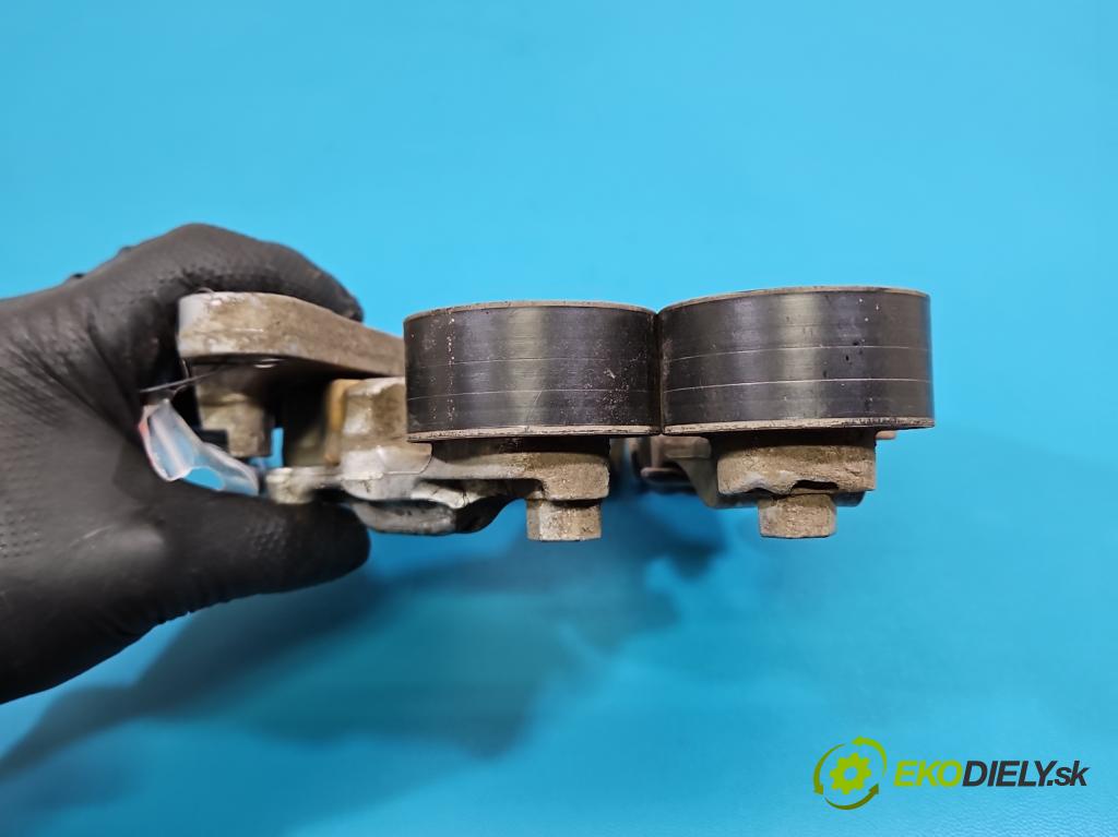 Dacia Duster III 24- 1.2 131 HP manual 96 kW 1199 cm3 5- Napínač: 117508947R