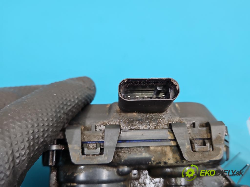 Dacia Duster III 24- 1.2 131 HP manual 96 kW 1199 cm3 5- klapka 289419707 (Škrtiaca klapka)