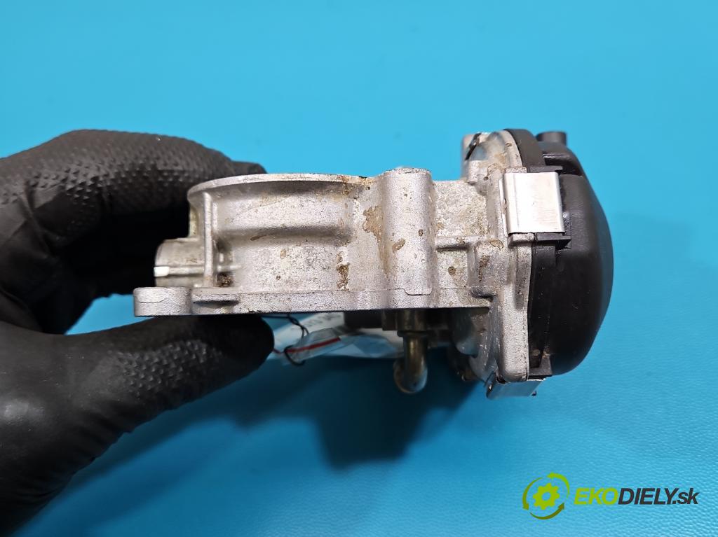 Dacia Duster III 24- 1.2 131 HP manual 96 kW 1199 cm3 5- klapka 161208350R (Škrtiaca klapka)